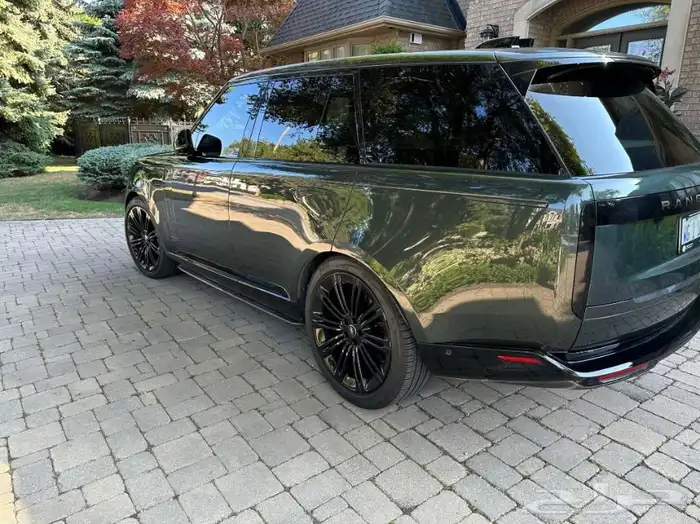 2023 Range Rover P530 0