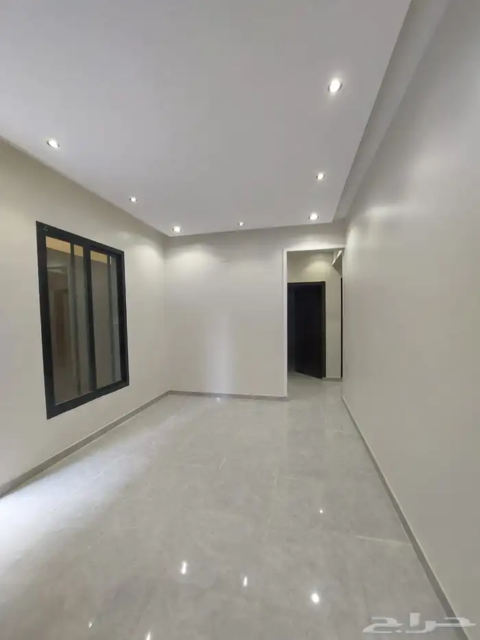 دور ارضي للايجار حي طويق طريق نجم الدين 8