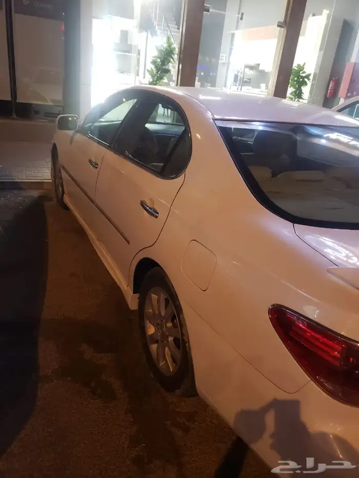 للبيع ليكزس es300 موديل 2005 1