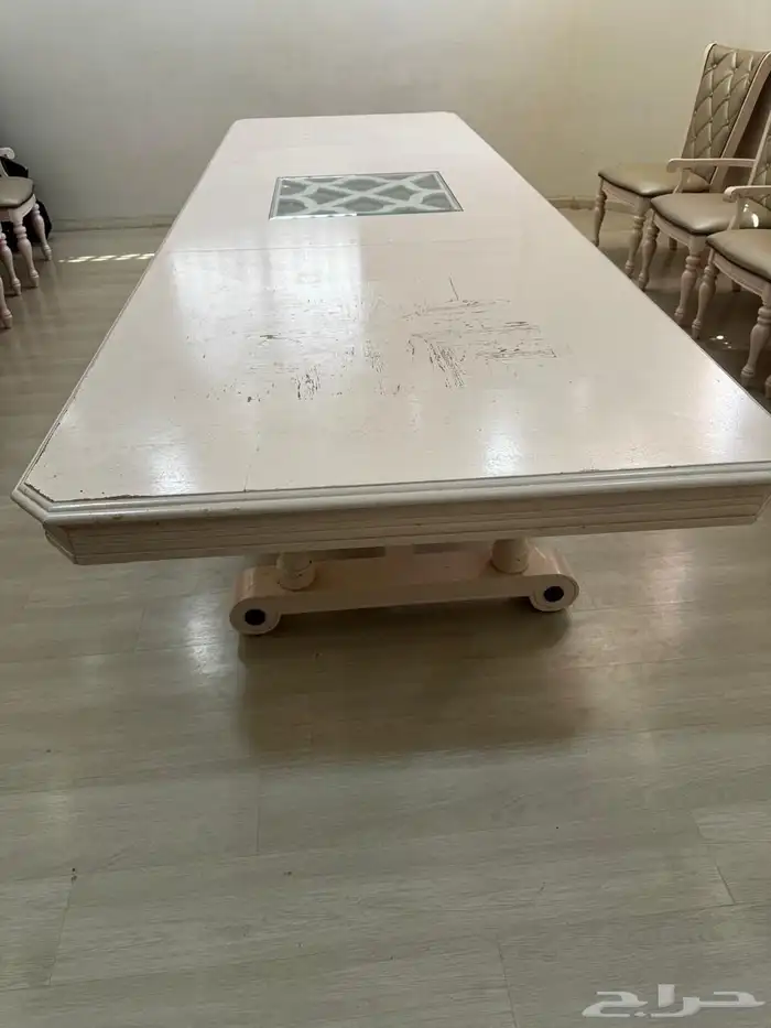 طاولة طعام 10 اشخاص 3