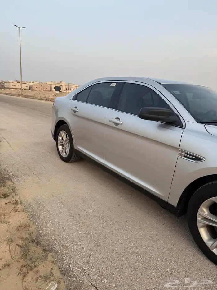 فورد تورس للبيع نظيف جدا 28