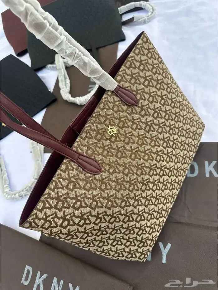 شنط نسائيه 83