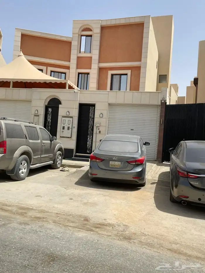 شقه للبيع دور ثاني - بحي بدر الرياض 5