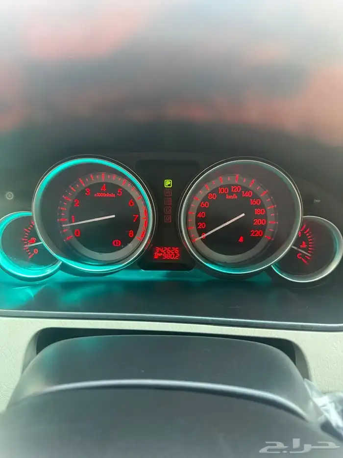 مازدا CX9 2011 لون ابيض 11