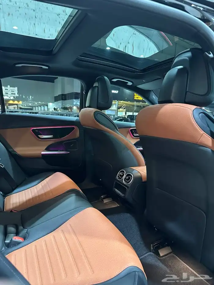 مرسيدس C300 2023 AMG فل كامل . رصد الفخامة 37