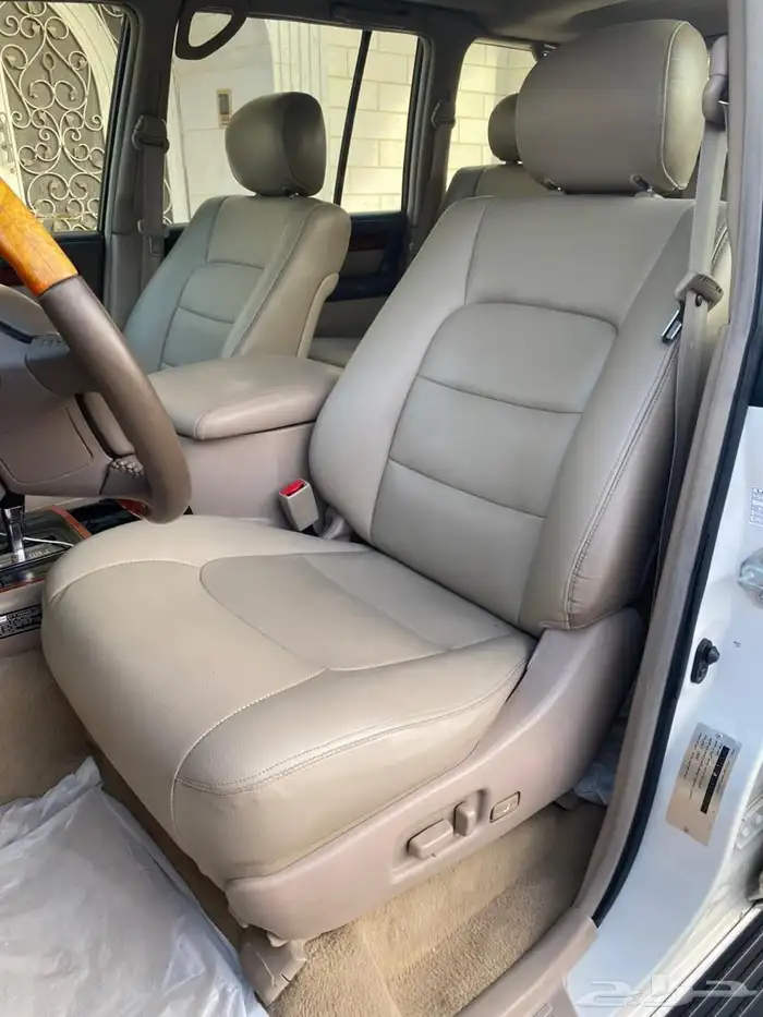 جيب لكزس LX470 نظيف 14