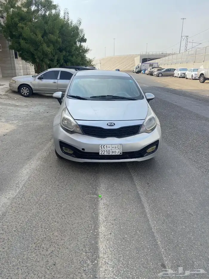 للبيع كيا ريو 2014 2
