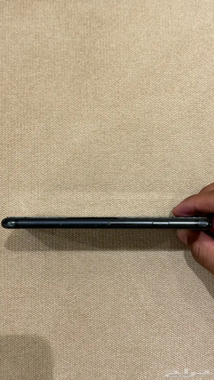 للبيع آيفون 7 اسود 3