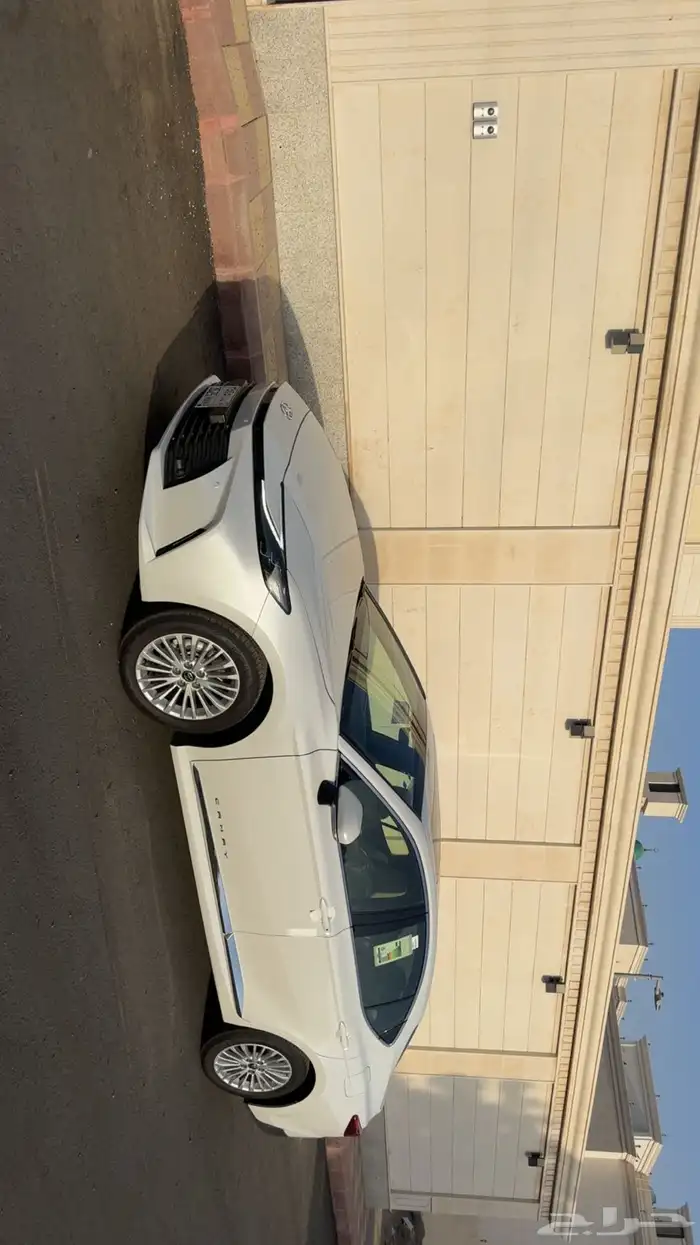 كامري LE فل كامل 2025 0