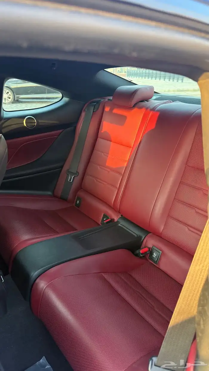 لكزس RC 350 F كوبيه 4