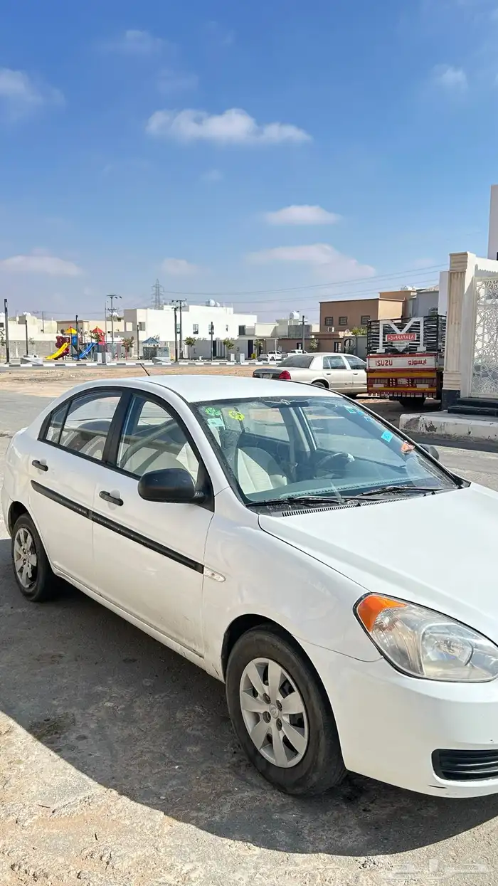 للبيع اكسنت 2010 الممشى220 الف 3