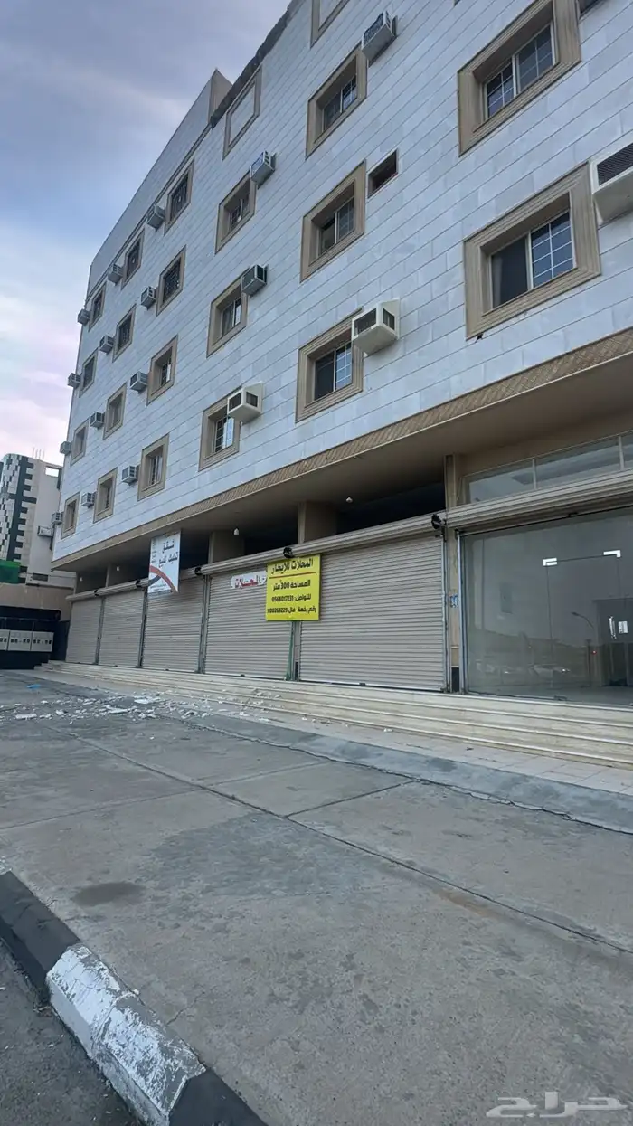 محلات للايجار الموقع ام السباع الشارع العام 1