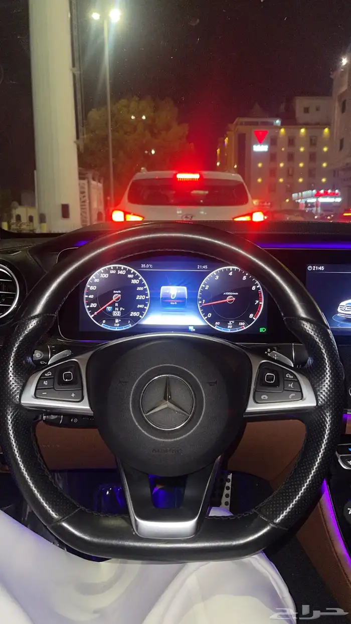 مرسيدس E300 2018 قمة النظافة والممشى القليل 28