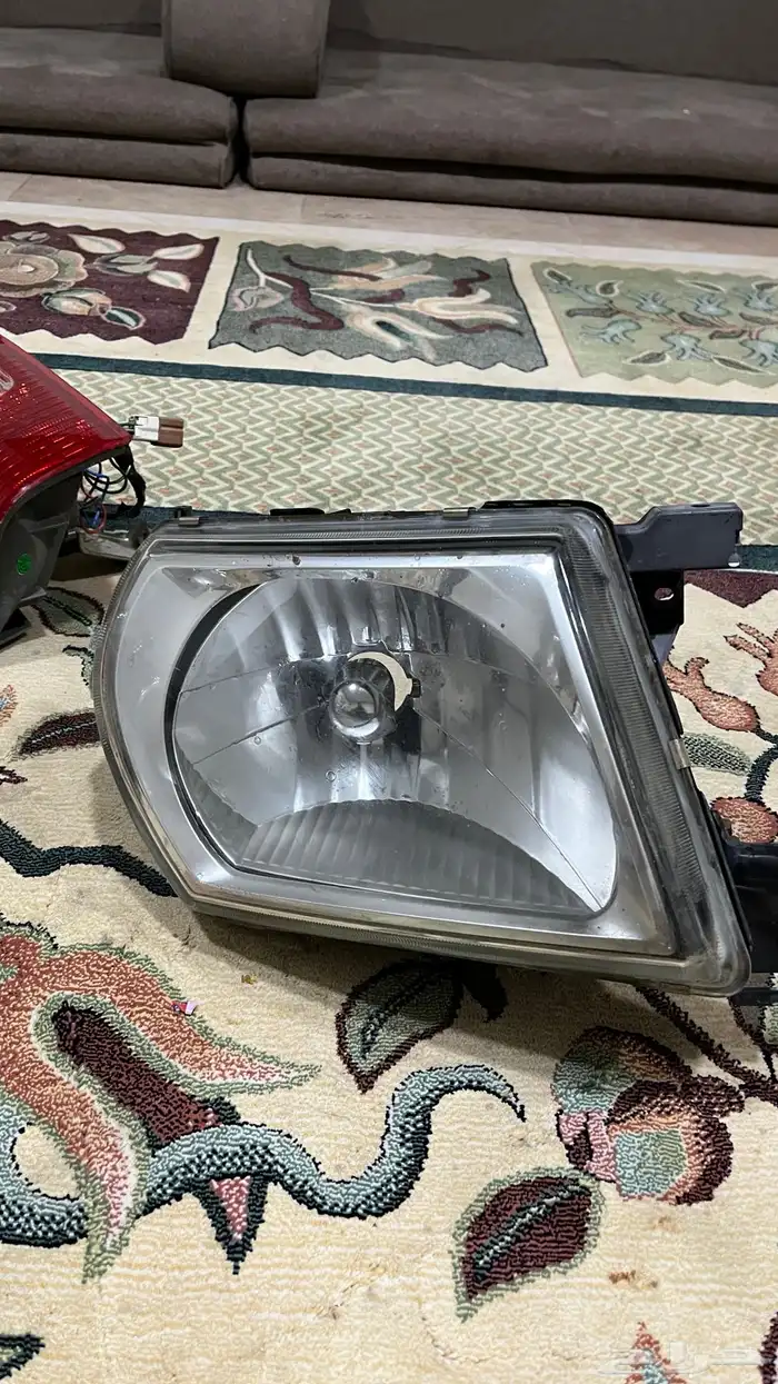 شمعات امامية وخلفيه باترول 2002 3
