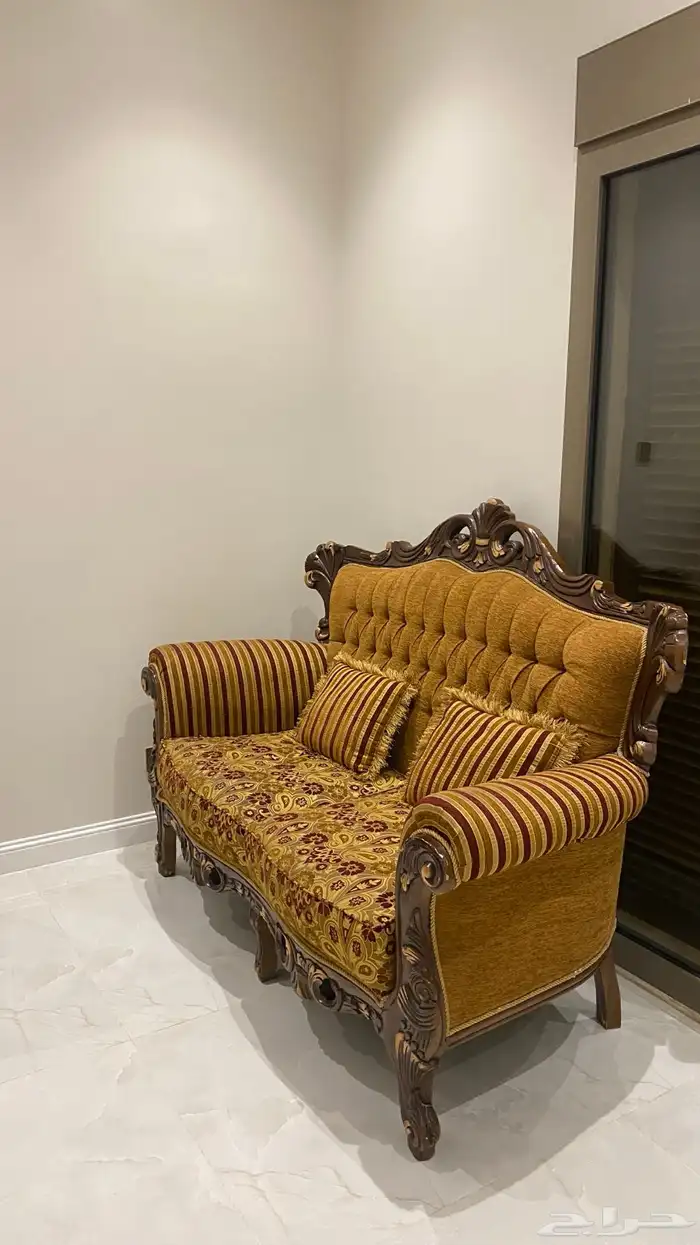 كنب للبيع 0