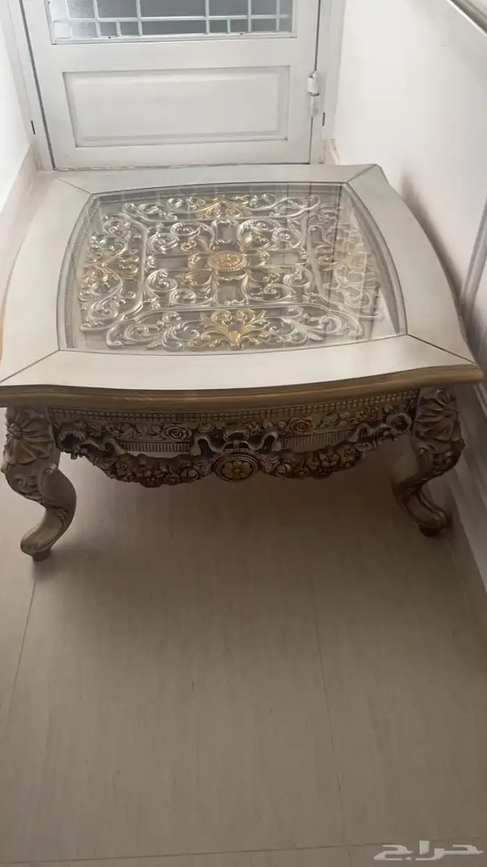 طاوله قهوه وخدمه 1