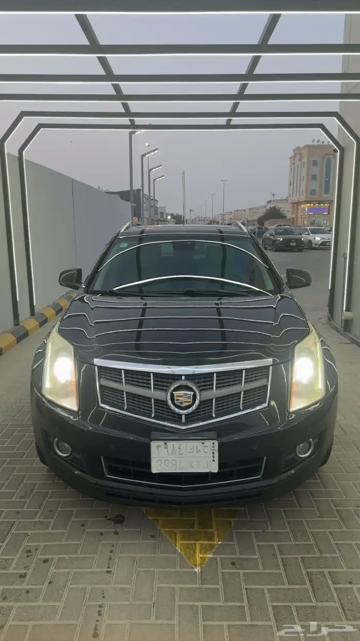 كاديلاك SRX4 2012 1