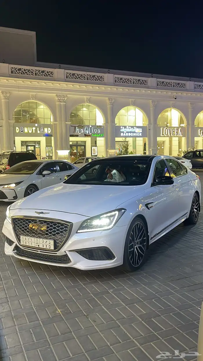 جينسس G80 سبورت أعلى فئة (فئة الرويال ) 15