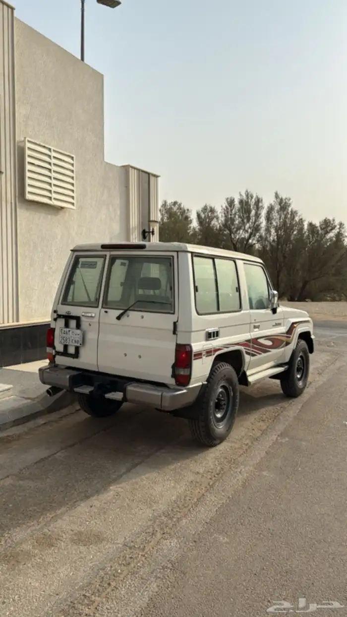 جيب ربع 14 بريمي 13