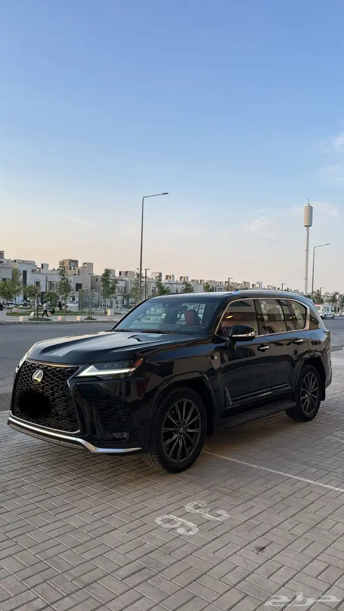 لكزس LX600 2023 اف سبورت بريمي فل كامل (تم البيع) 0