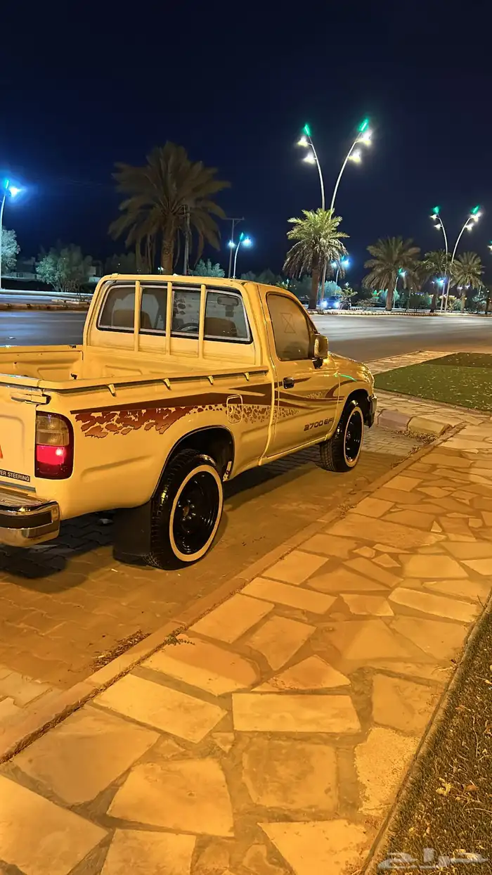 هايلكس 2002 2