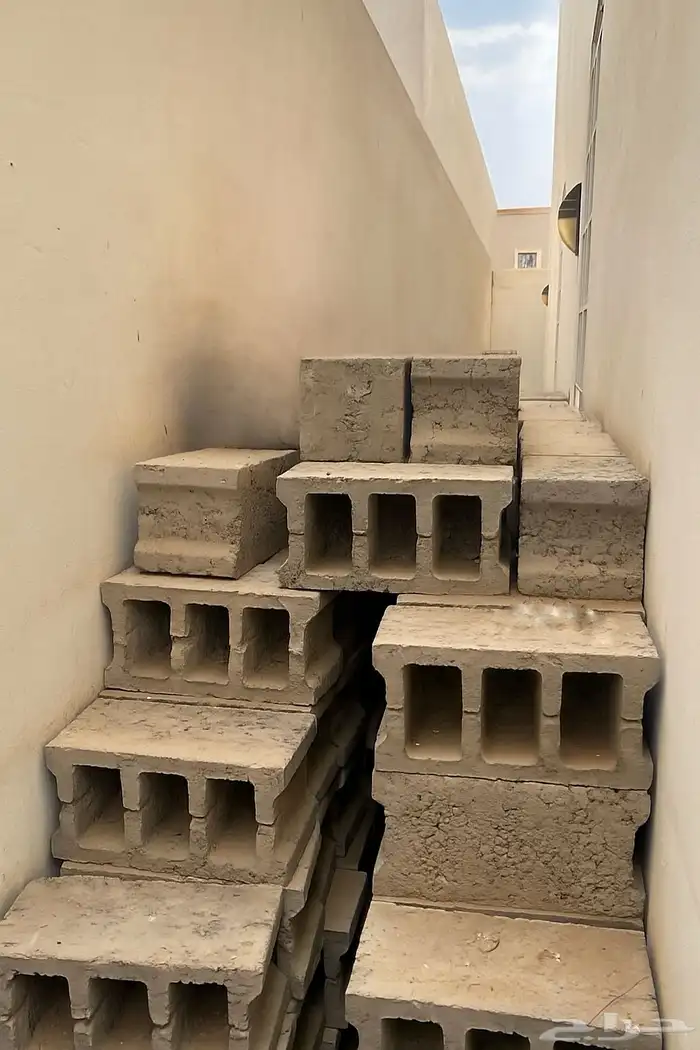 بلوك للبيع 0