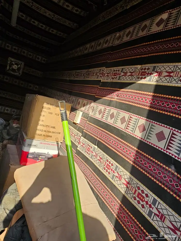 صندقة للبيع بيها عوازل 2