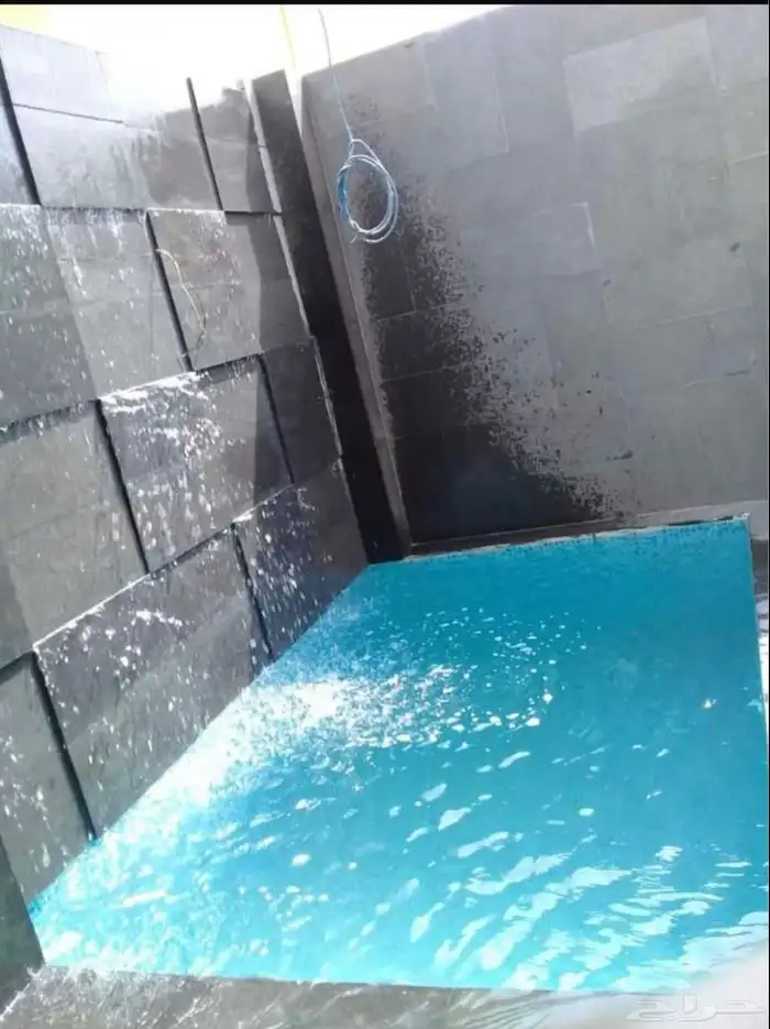 فيلا ايجار حي الزمرد مساحه 312 17