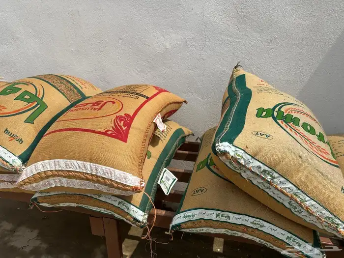 حب بيضاء العدد 6 0