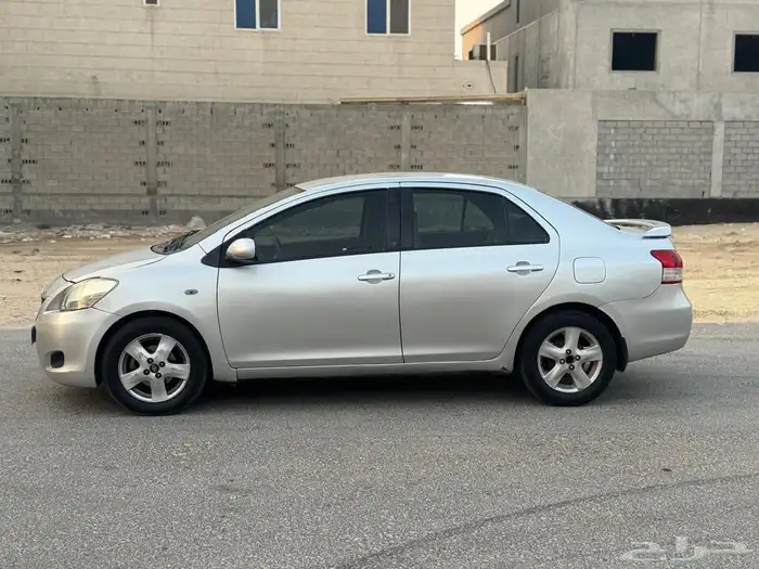 تويوتا يارس 2