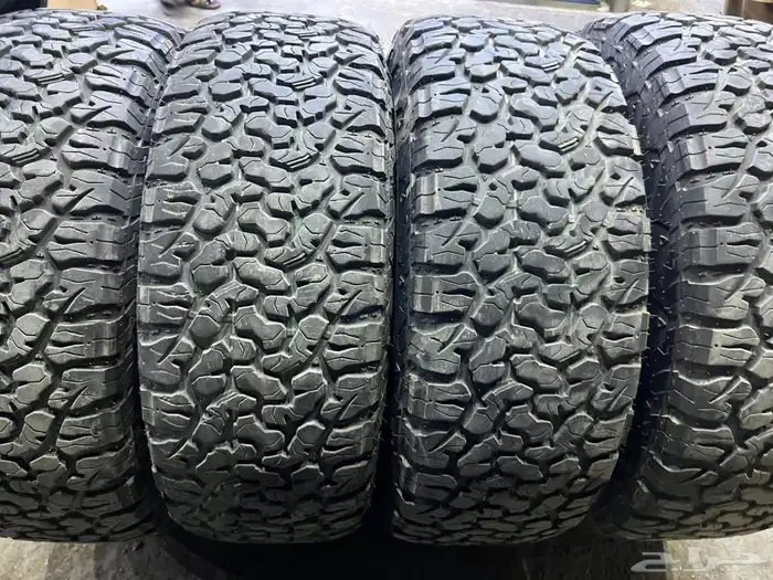 كفرات ودواي نص حجري مقاس 285 70 17 0