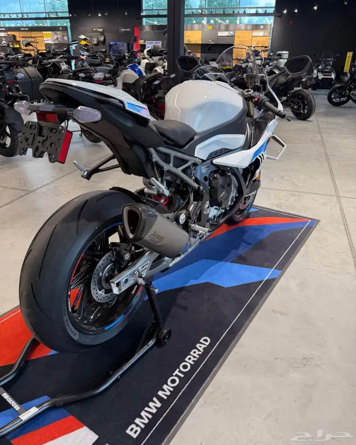 للبيع دباب BMW s1000rr 2025 4