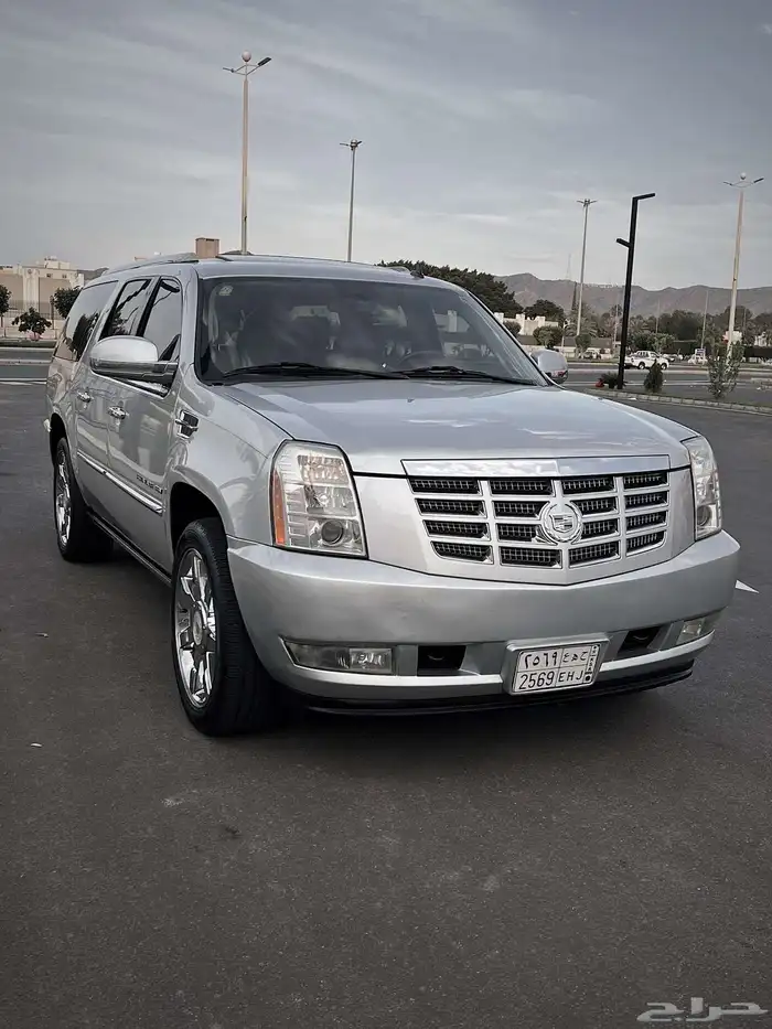 جمس اسكاليد 2011 1