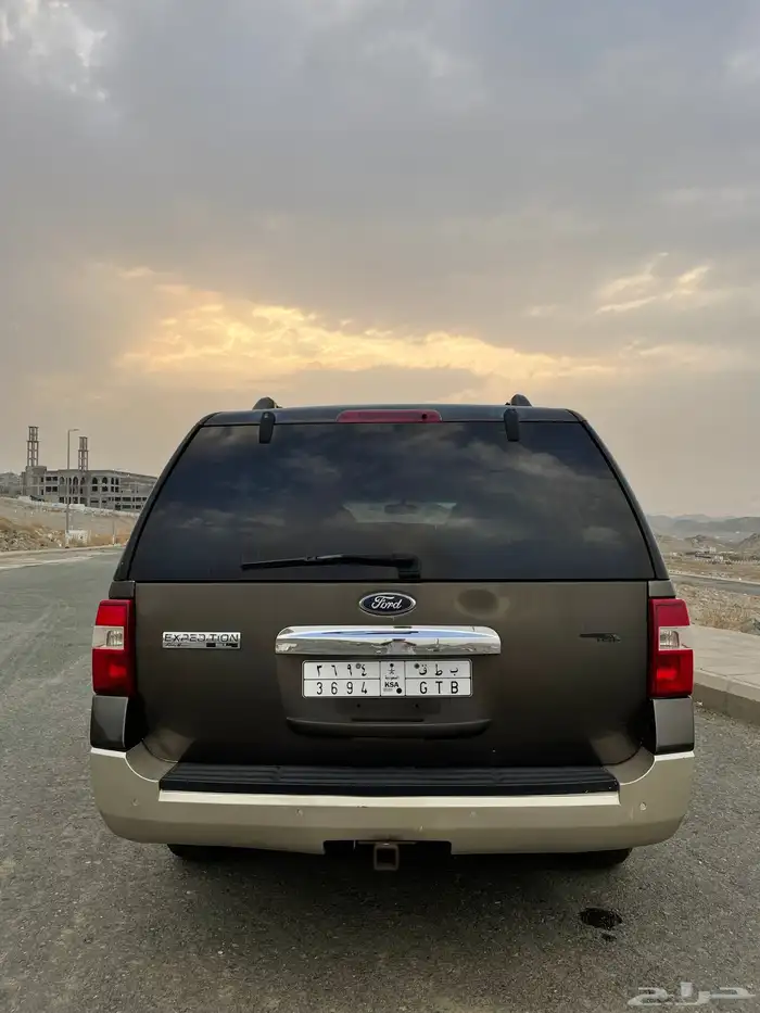 فورد اكسبديشن 2008 5