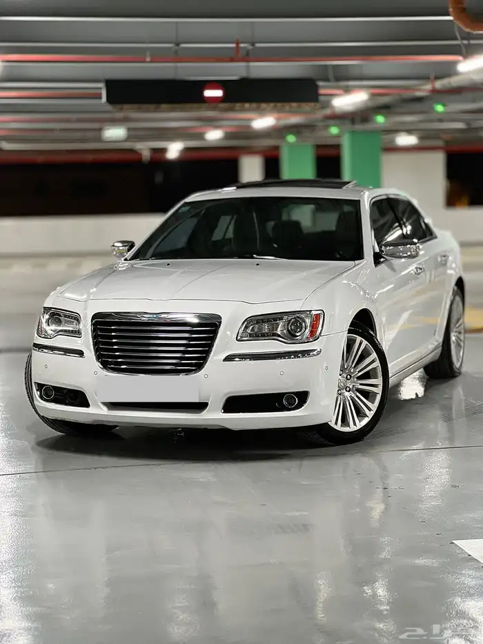 ((تم البيع)) كرايسلر C300 v8 فل اوبشن 2014 1