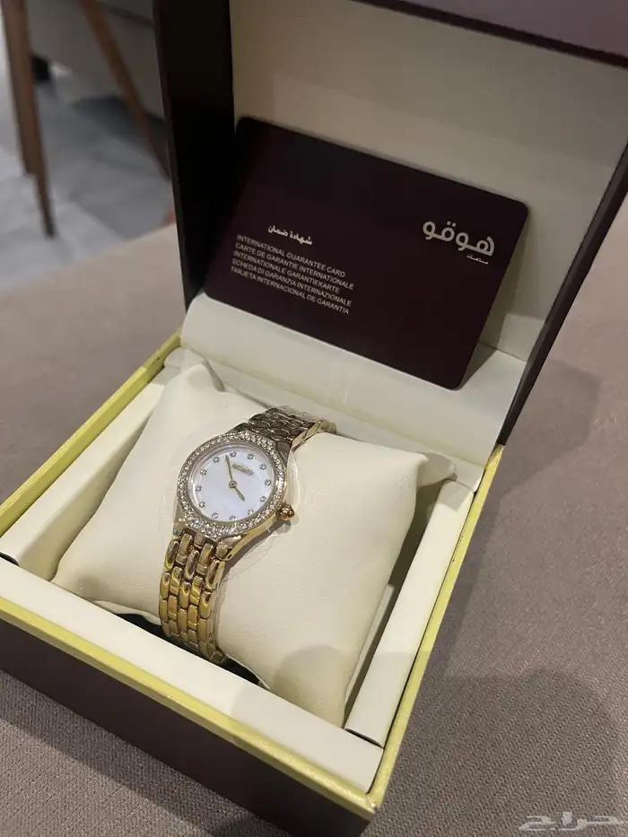 ساعة ماركة هوقو جديدة 0