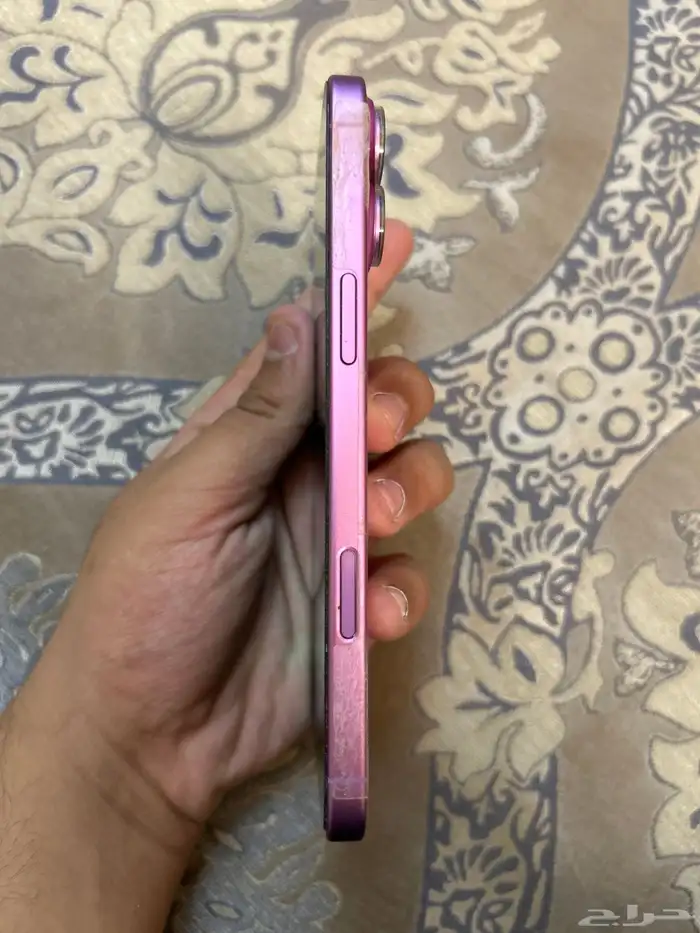 آيفون 3