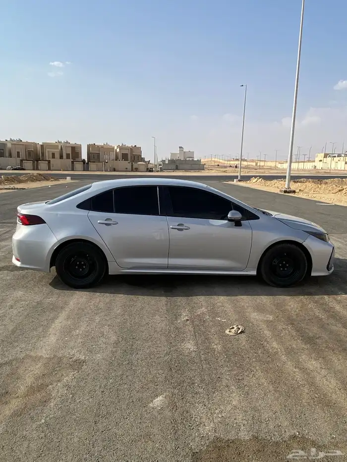 كورولا 2020 للبيع بسعر وسومه 42 ألف للصامل 12