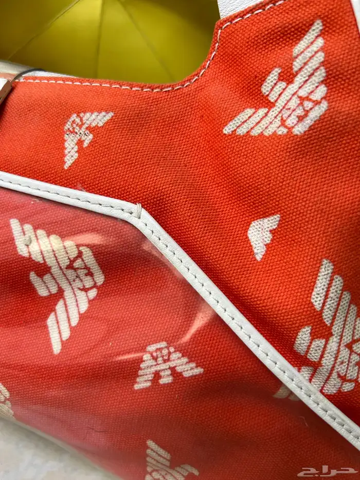 للبيع 3 شنط يد أنيقة 1