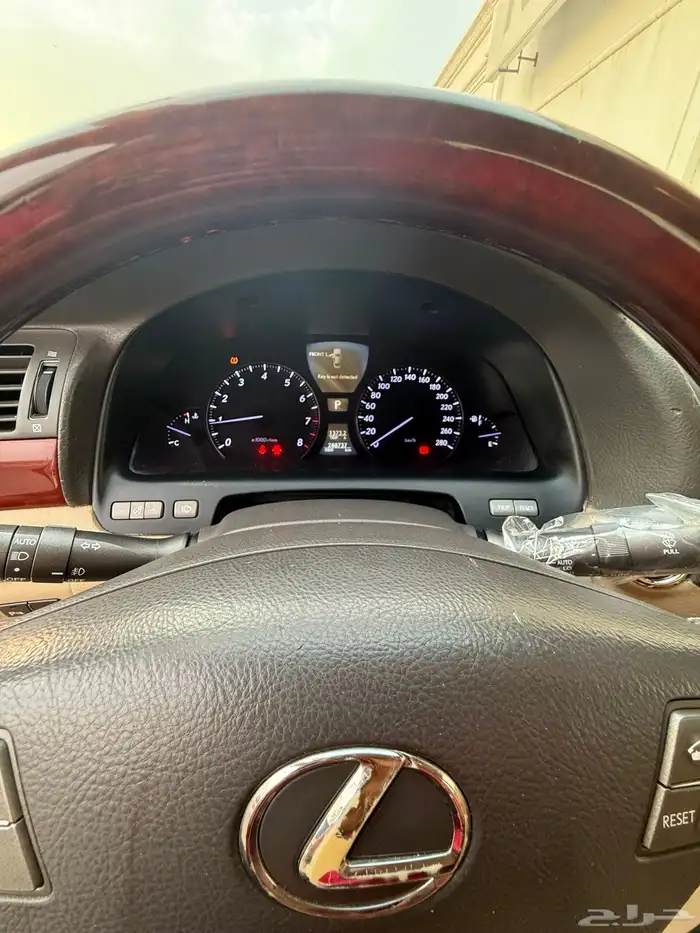 لكزس LS 2008 10