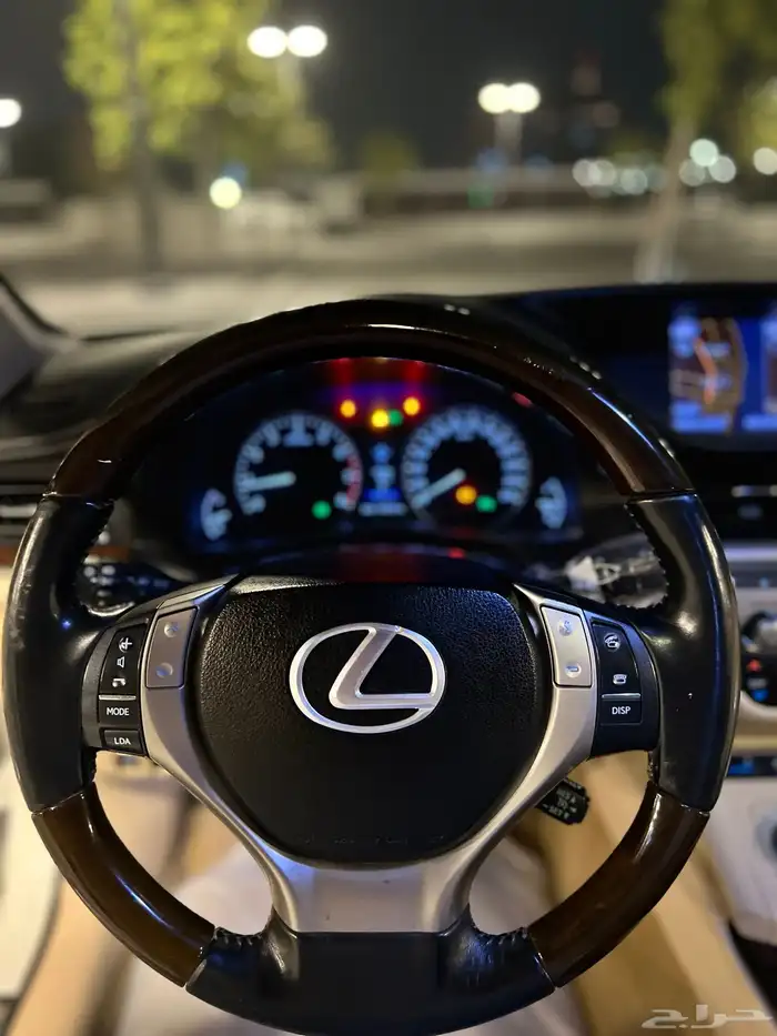 لكزس سعودي ES350 ماشي 265 فل كامل DD 17