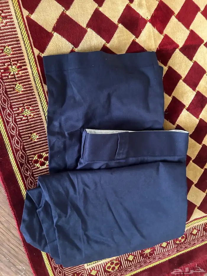 طقم كليه الجبيل الجامعية 4