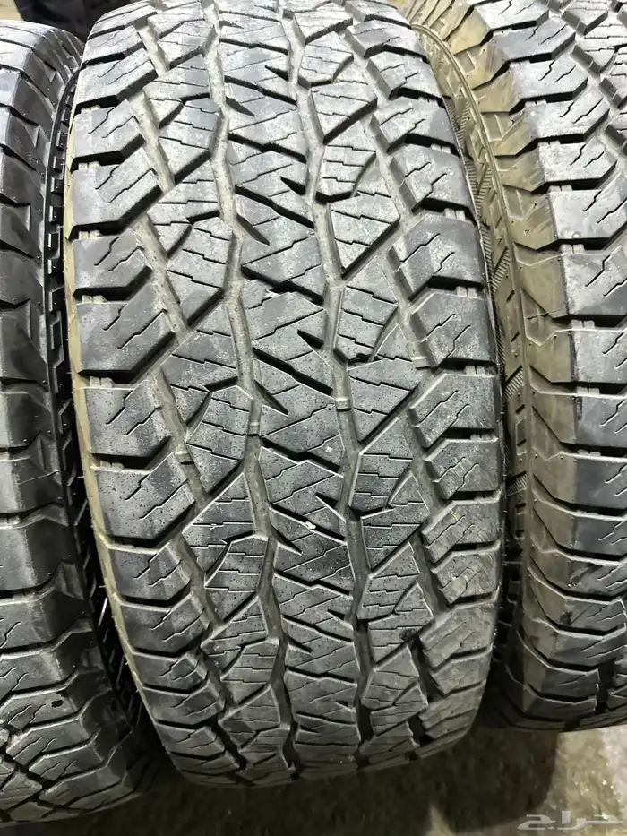 كفرات نص حجري هنكوك مقاس 275 65 18 11