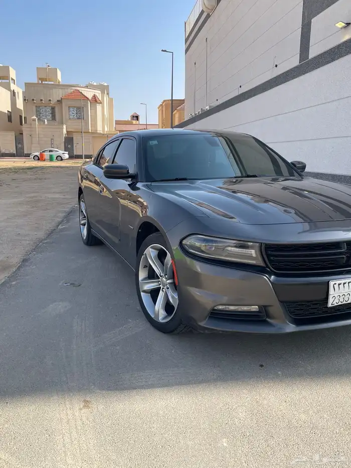 تشارجر V8 2016 Rt 1