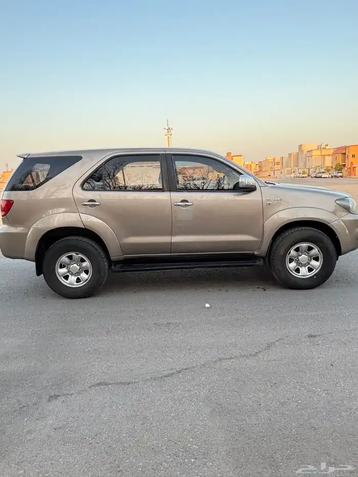 تويوتا فورشنر GX موديل 2008 4
