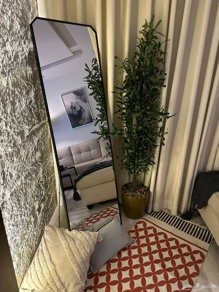 استديو هادي وانيق 1
