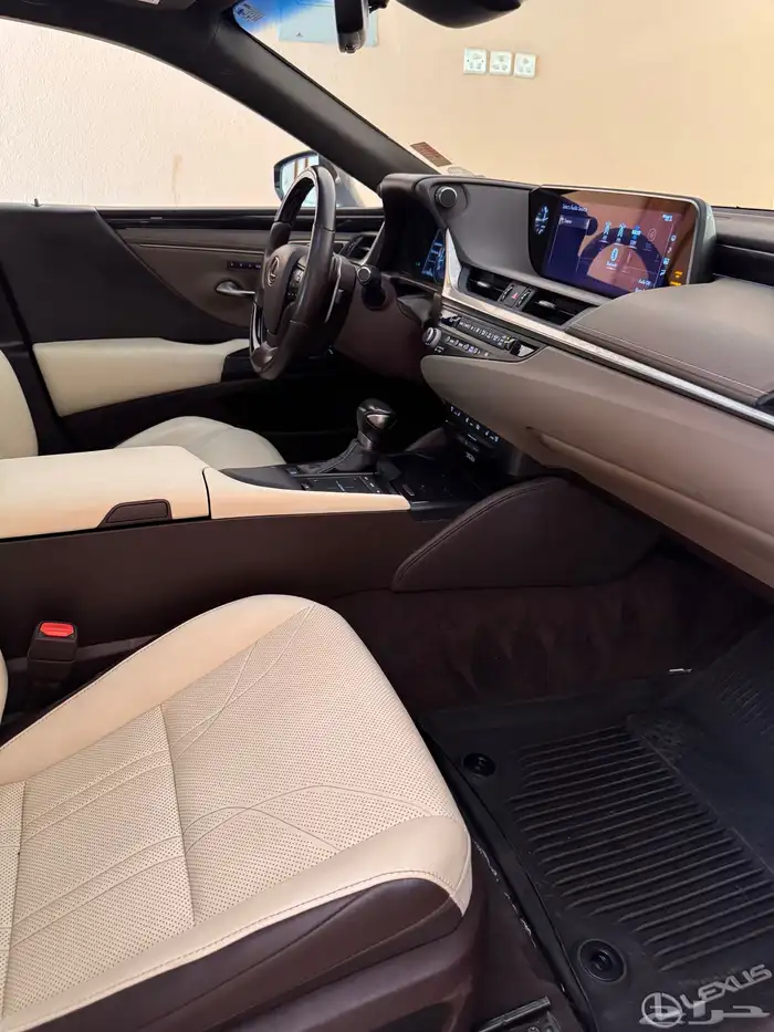 لكزس ES 350 2021 فل DD 25