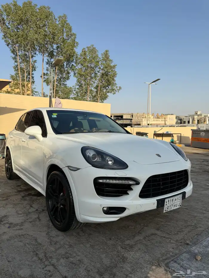 2011 بورش كايان 1