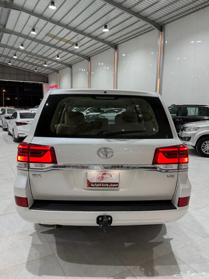 لاندكروزر GX.6 سلندر 2021 5