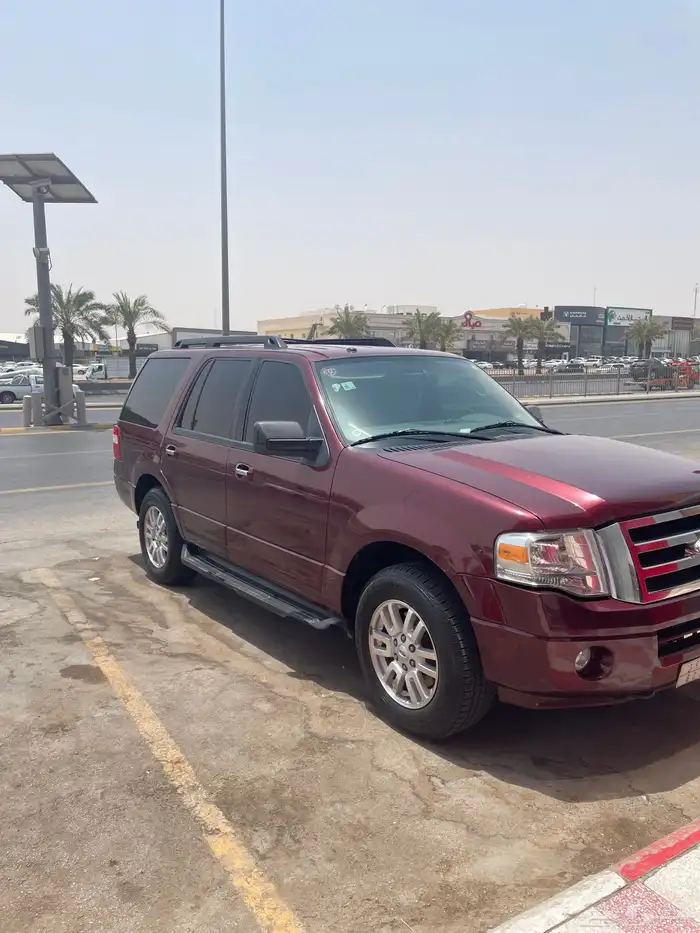 جمس فورد اكسبديشن موديل 2012 3